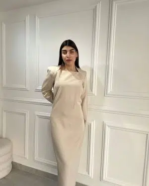 שמלת ברוקס קרם