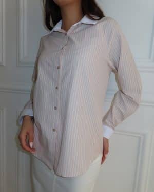 חולצה מכופתרת בז'