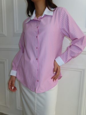 חולצה מכופתרת ורודה