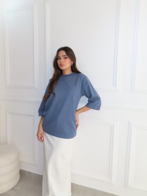 טישרט כחולה