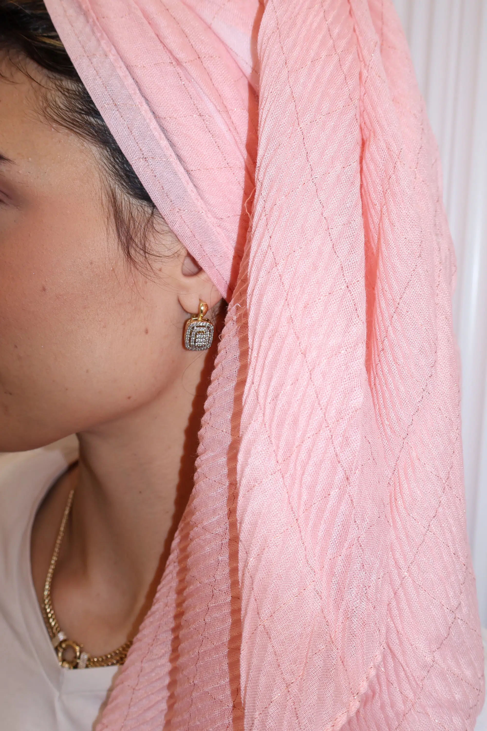 מטפחת ברטה ורודה – תמונה 2