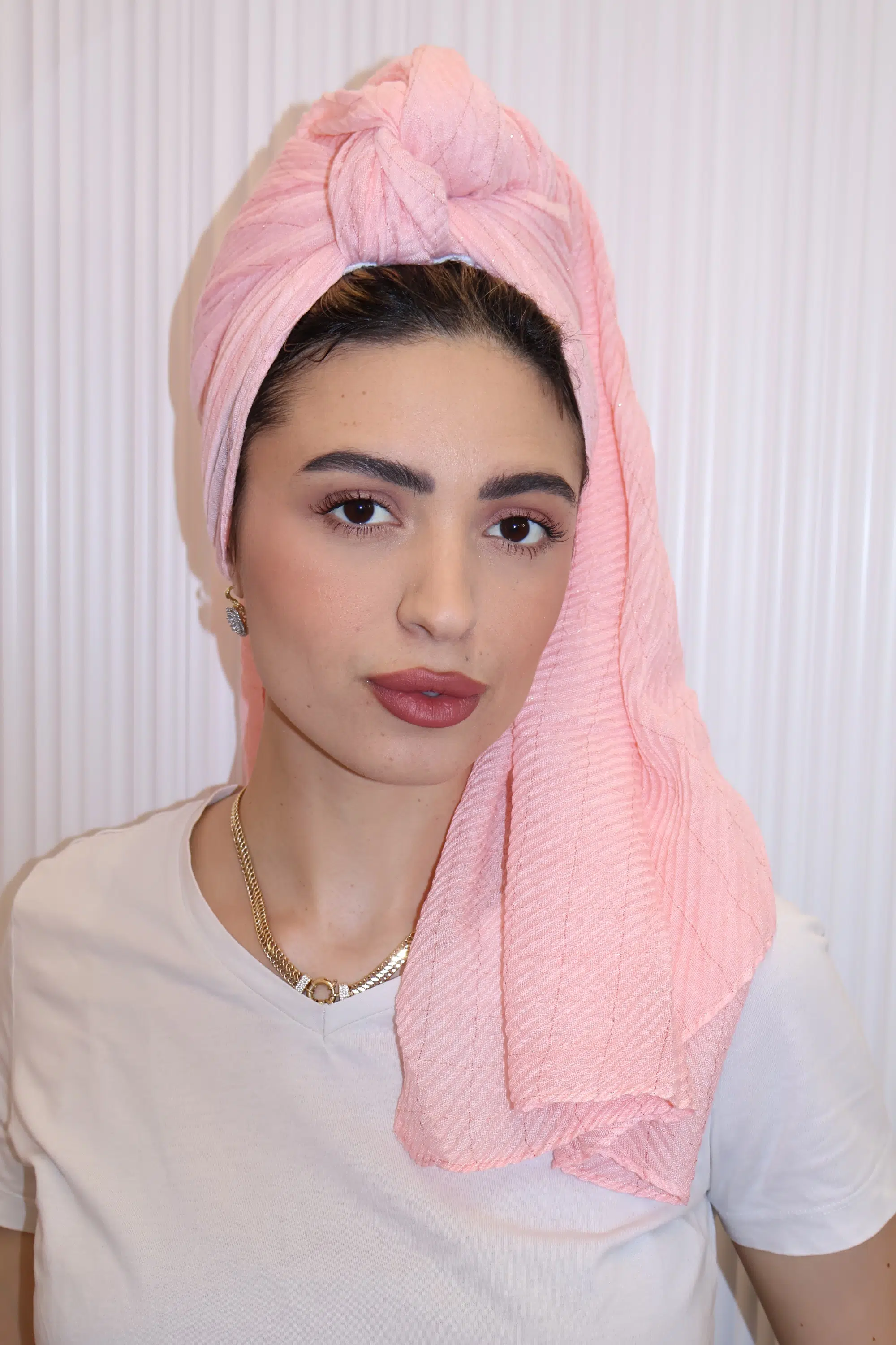 מטפחת ברטה ורודה