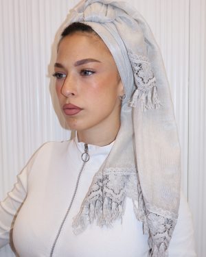 מטפחת פלג אפורה