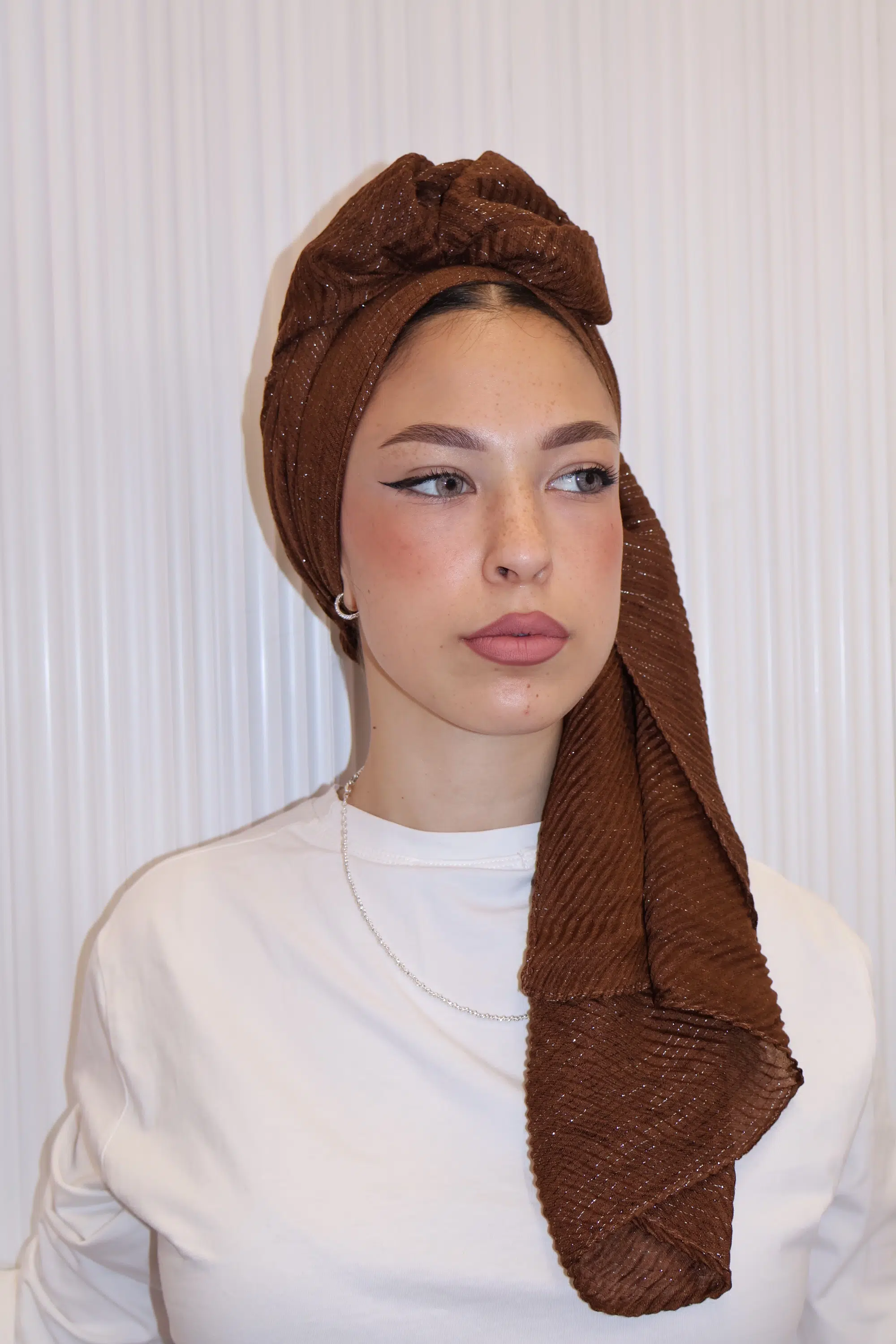 מטפחת בר חומה – תמונה 3