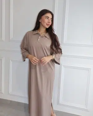 שמלת צווארון דניאלה חומה