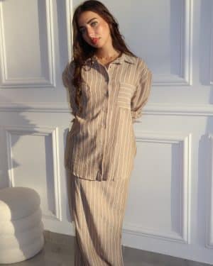 חליפת פישתן פסים חומה