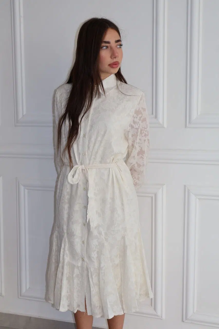 שמלת אמבר לבנה