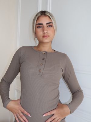 חולצות נשים