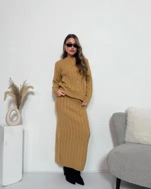 חליפה קרושה חמרה