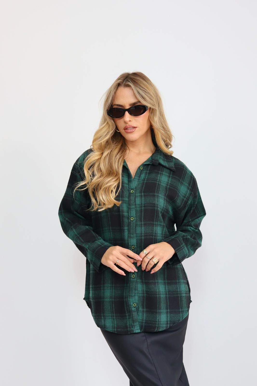 חולצה משבצות מכופתרת – תמונה 3