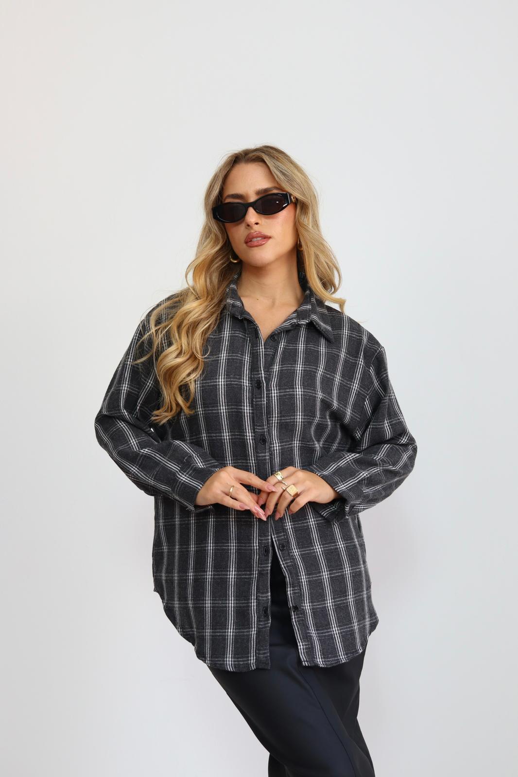 חולצה משבצות מכופתרת – תמונה 5