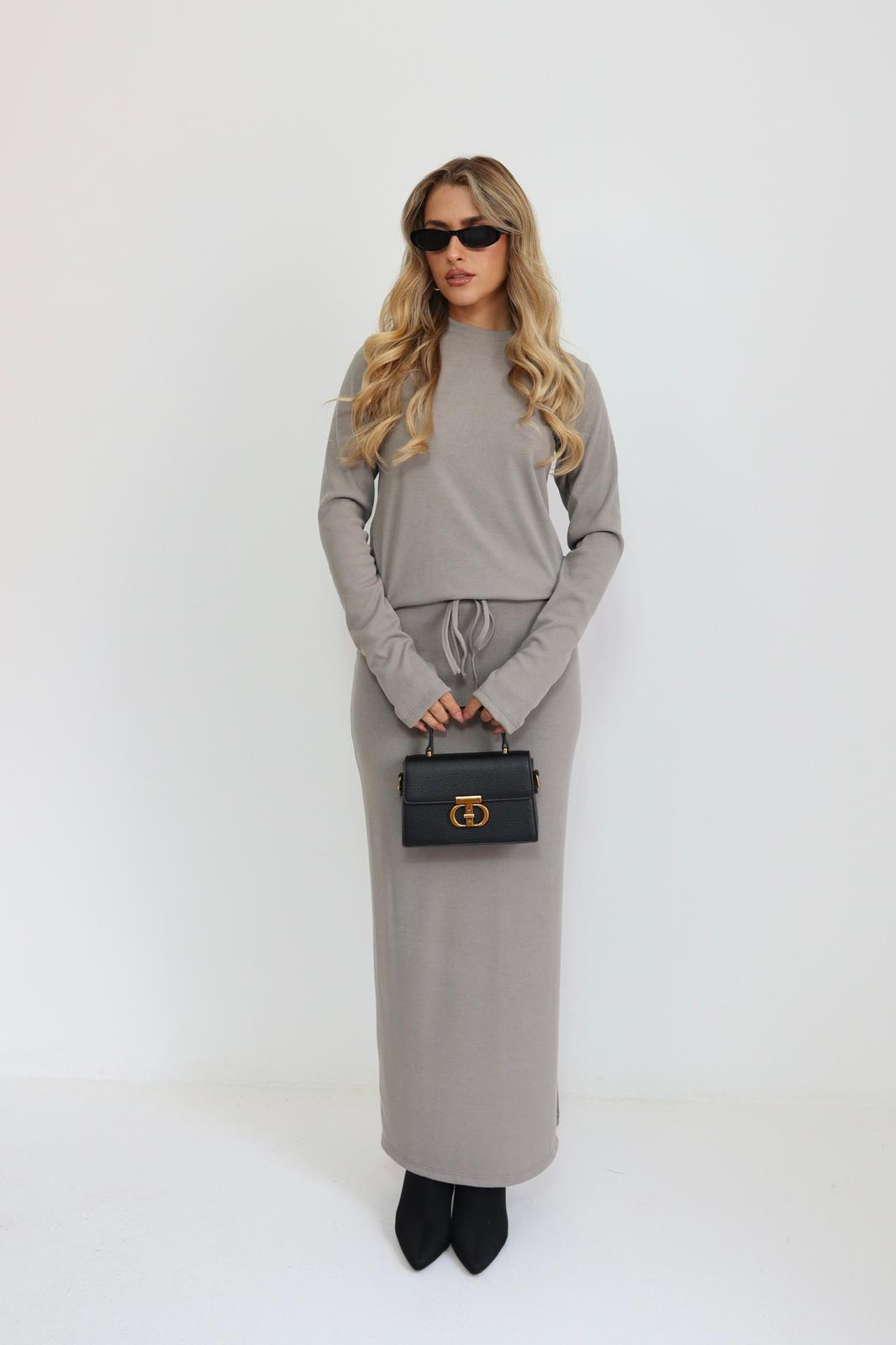 חליפת ריב בכפפה – תמונה 6