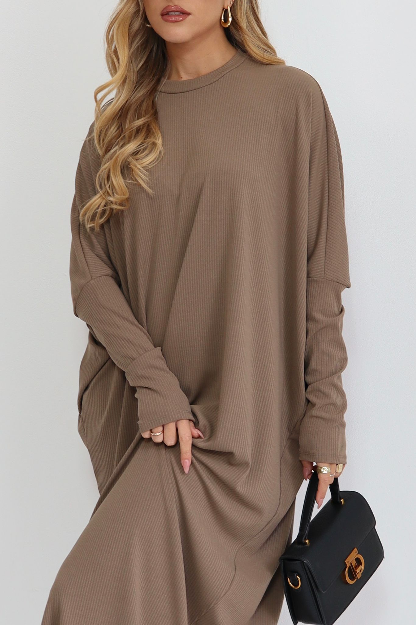 שמלת עטלף אוברסייז – תמונה 3