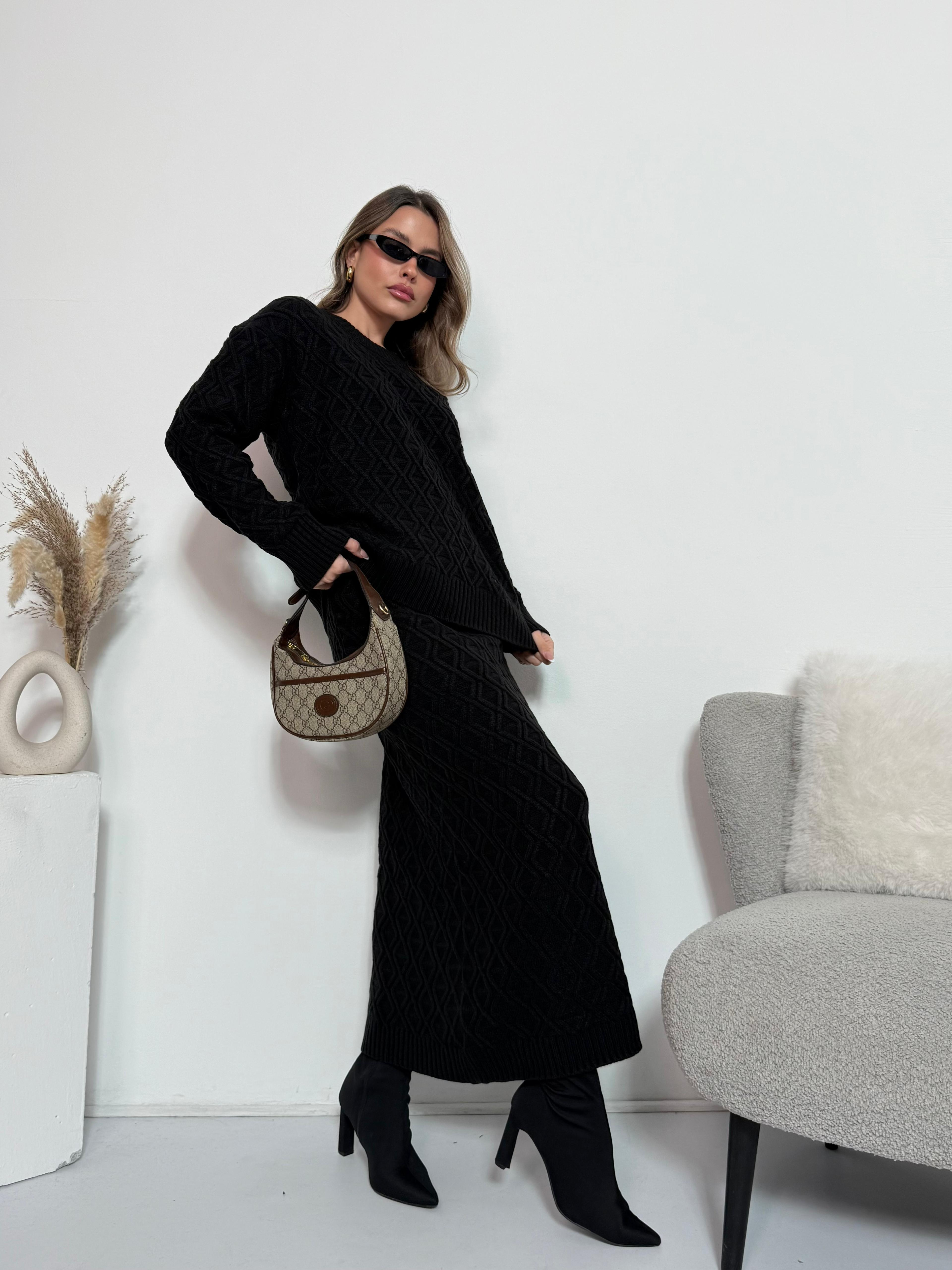 חליפת סריג קית – תמונה 2