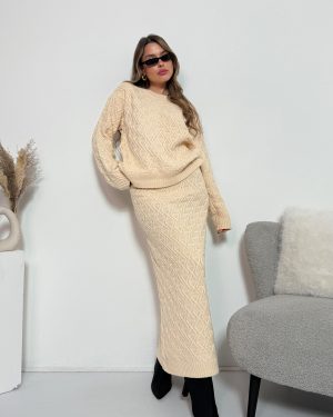 חליפת סריג קית