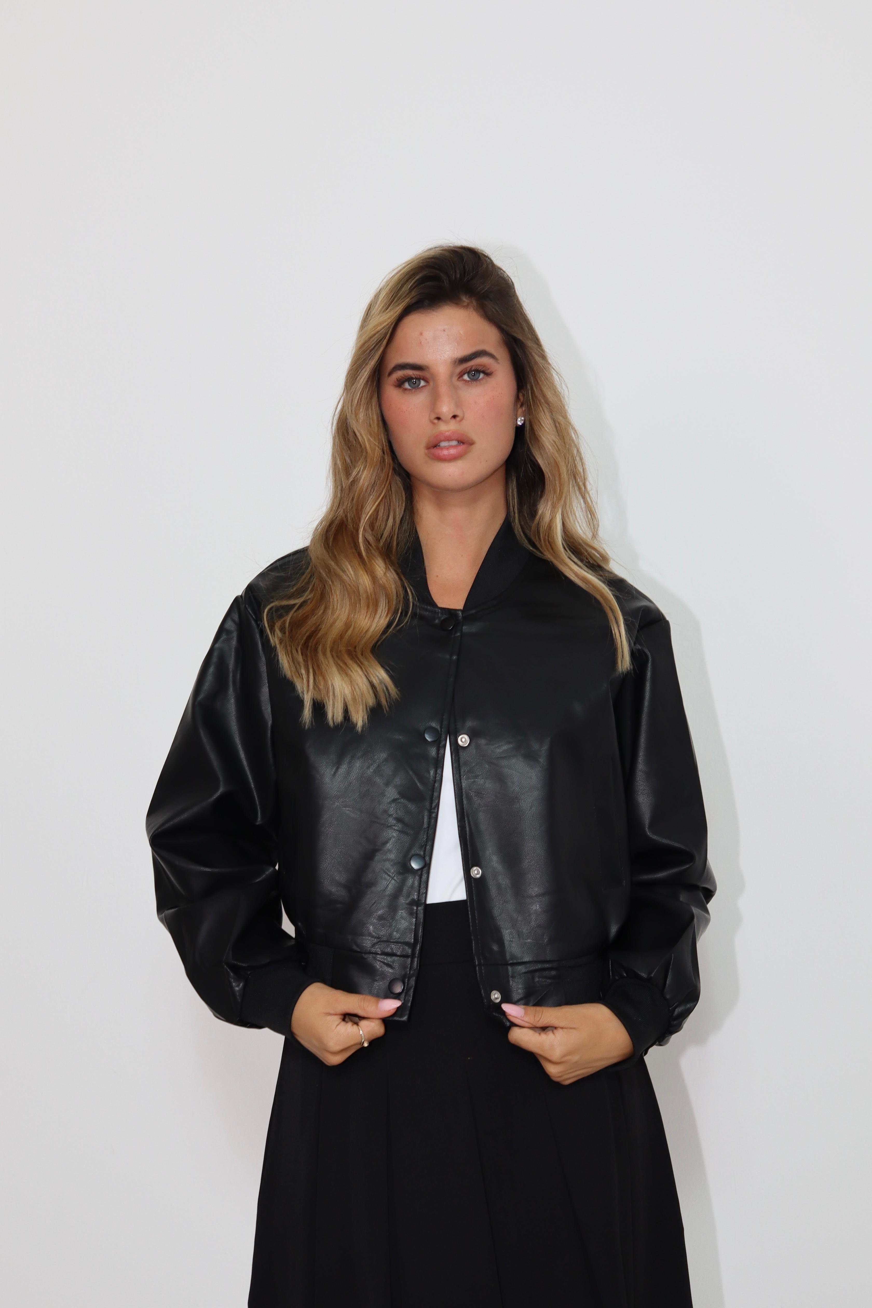 ג'קט דמוי עור