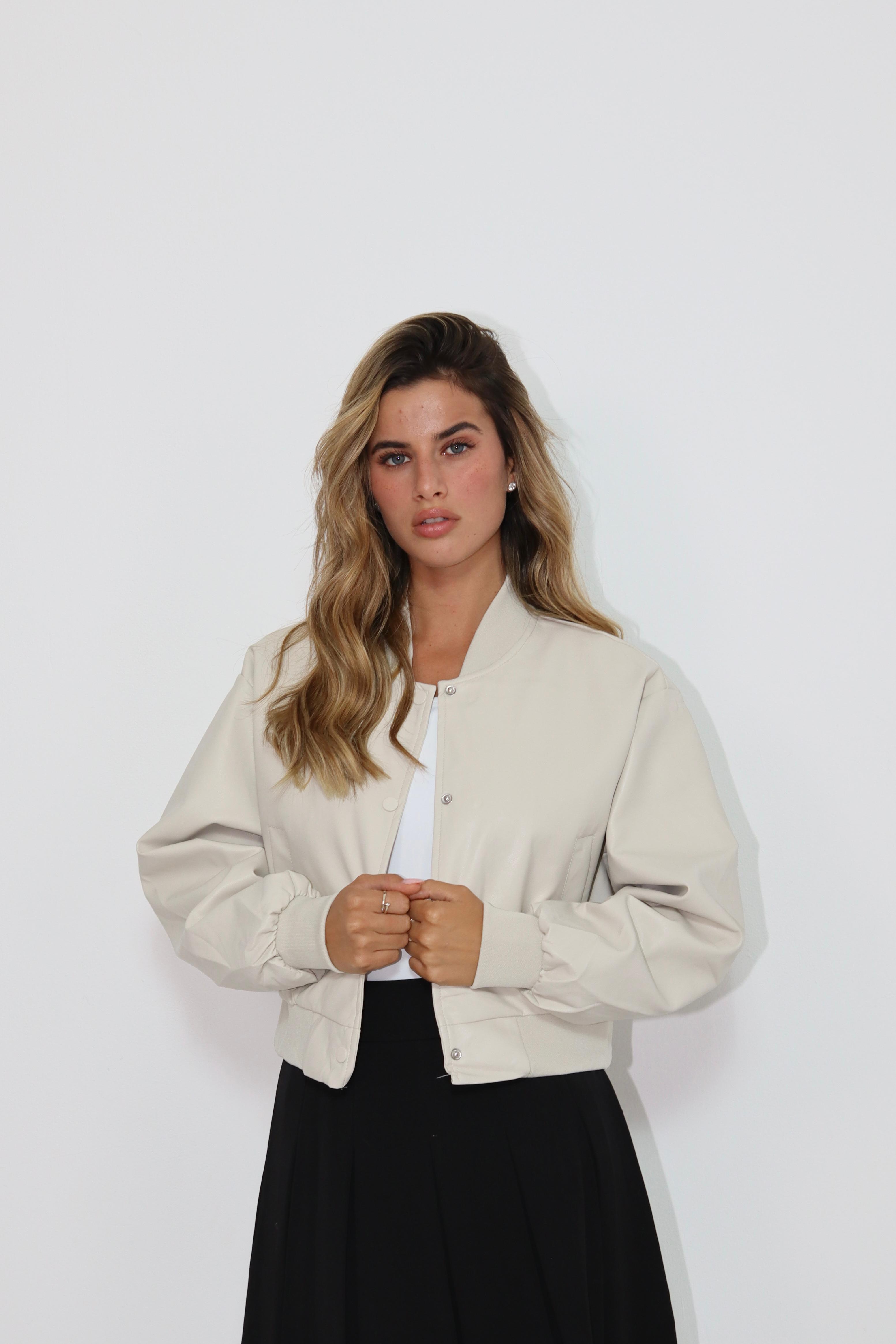 ג'קט דמוי עור – תמונה 3