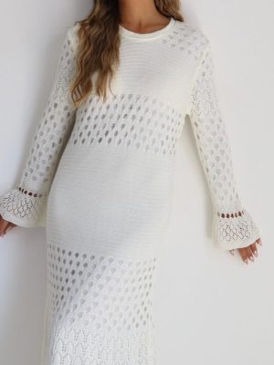 שמלה קרושה חורים לבנה