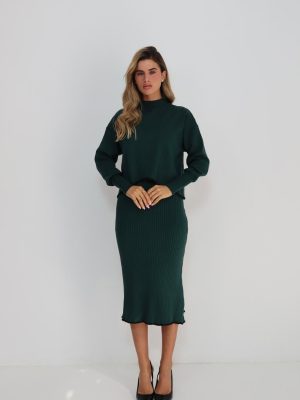 שמלת וסריג עליון ירוקה