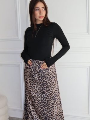 חצאית מנומרת שילוב שחור מוקה