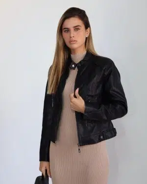 מעיל עור שחור