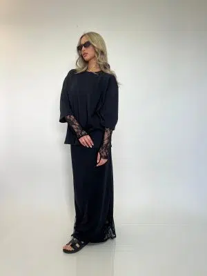 טישרט שילוב תחרה שחורה