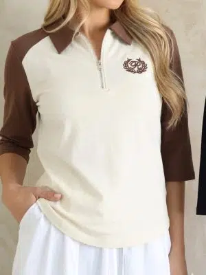 חולצת צוורון רוכסן שמנת חום