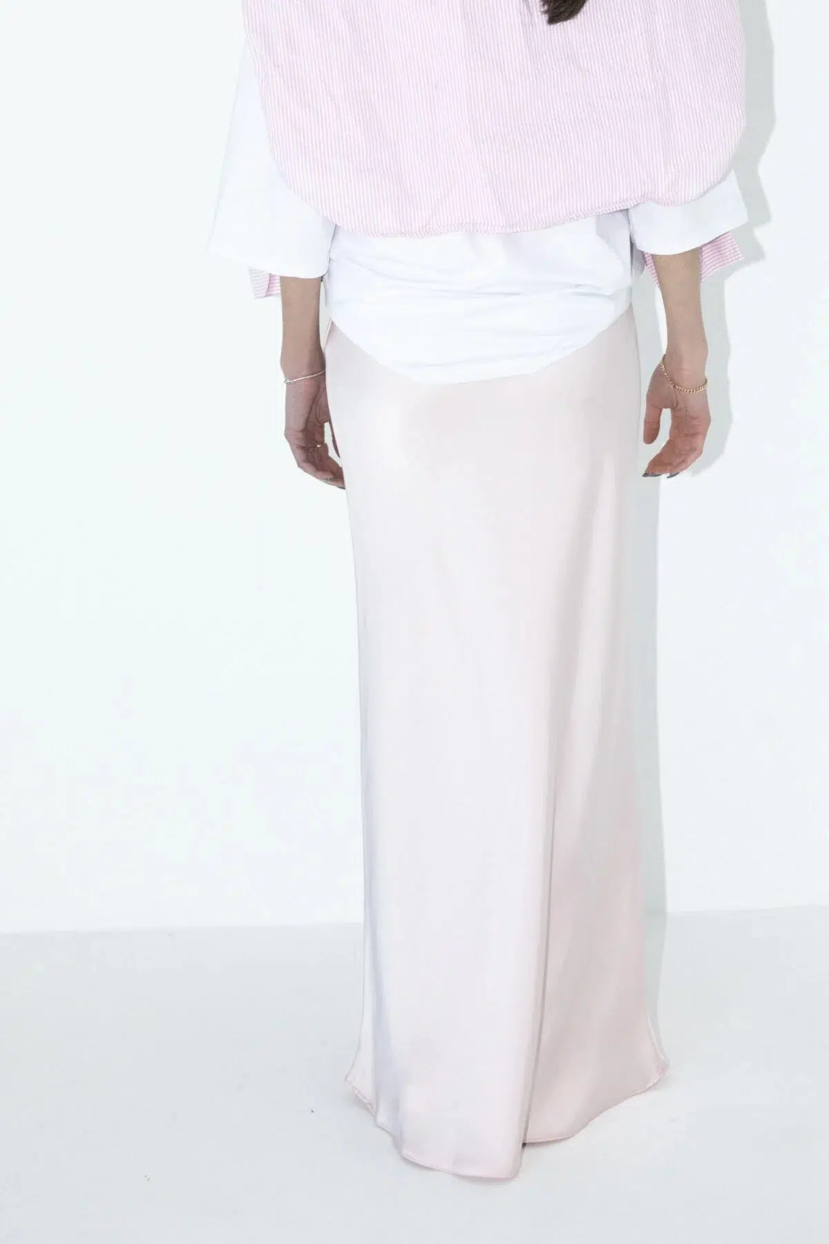 חצאית מורגן ורוד ביבי – תמונה 3