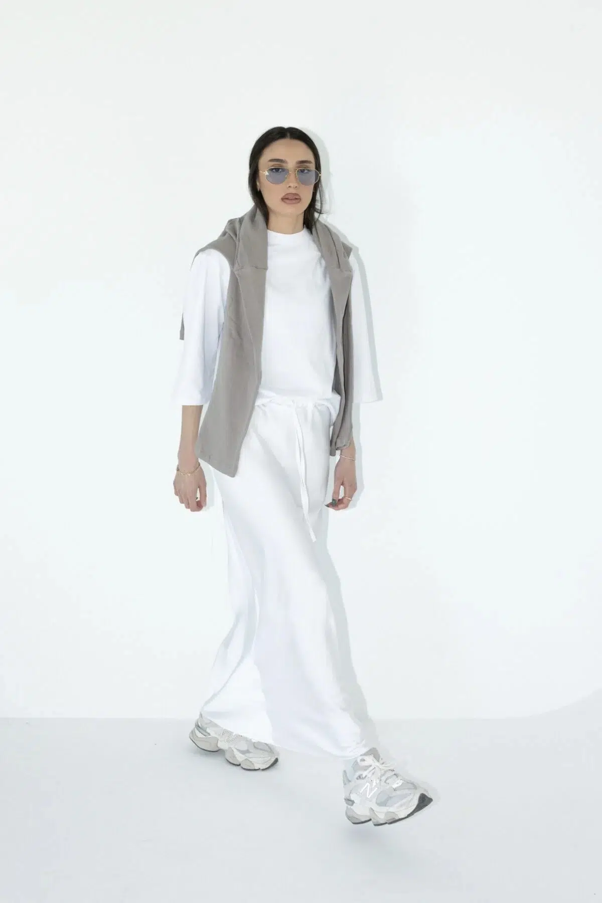 חצאית מורגן לבנה