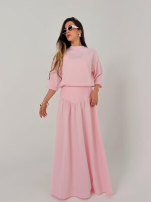 חליפת סומו ורודה