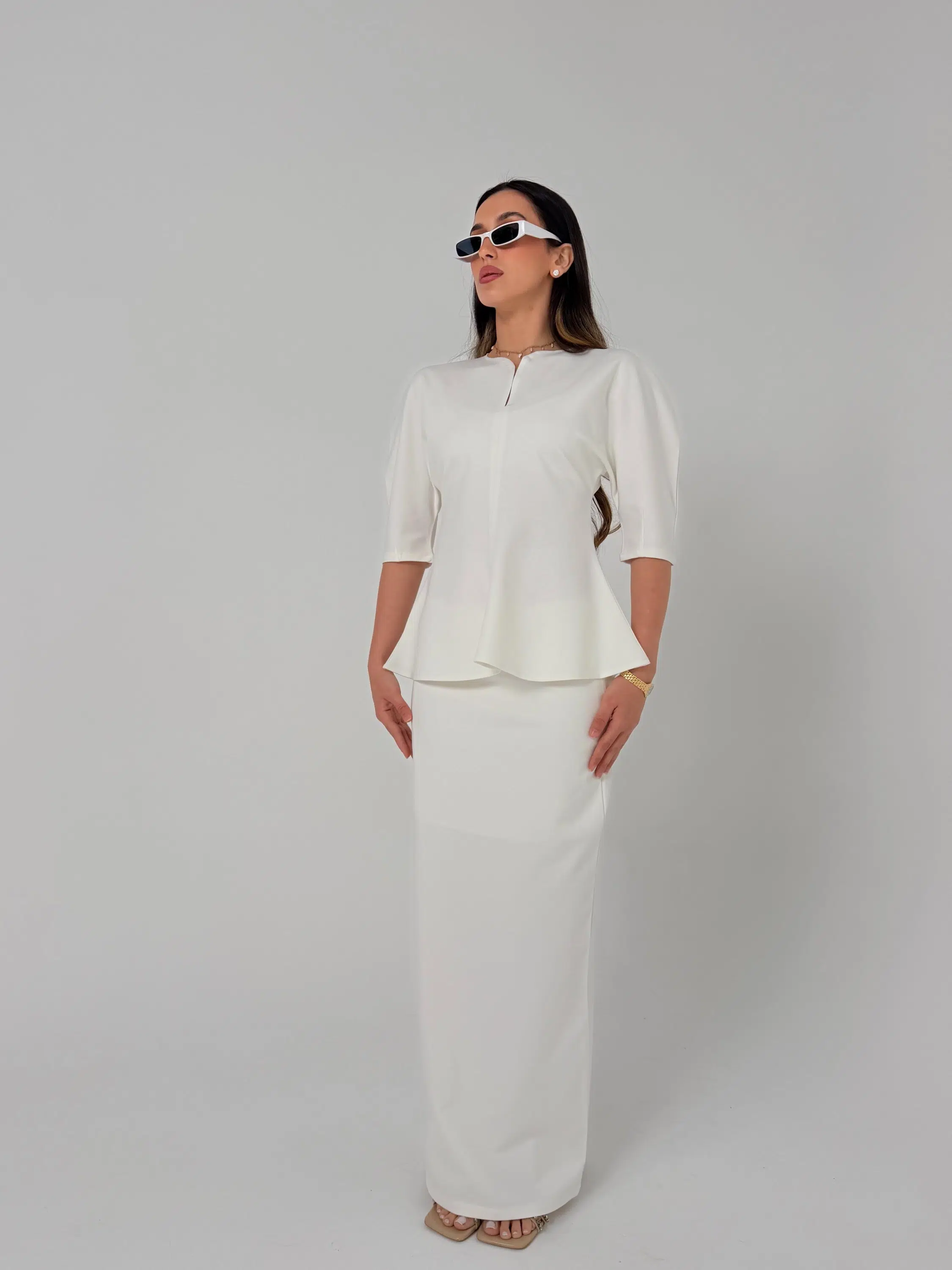 חליפת מחטב בלון לבנה