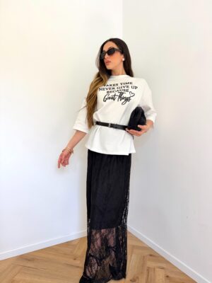 חליפה חצאית תחרה שחורה